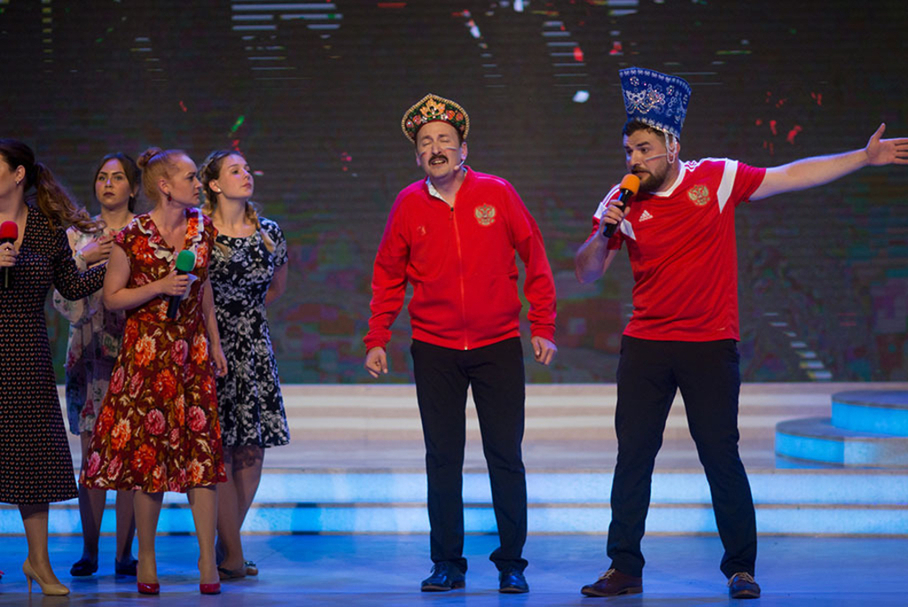 КВН 2018. «Будем дружить семьями», Москва. «Голосящий КиВиН 2018» в Светлогорске.