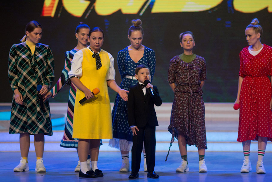 КВН 2018. «Раисы», Иркутск. «Голосящий КиВиН 2018» в Светлогорске.