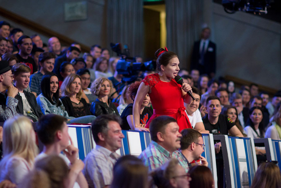 КВН 2018. «Красная фурия», Ярославль. Первая 1/2 финала Премьер-лиги. Приветствие.