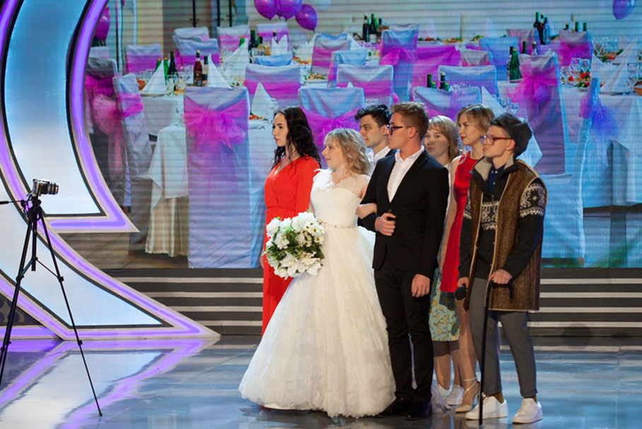 КВН 2018. «Шурочка», Семибратово. Первая 1/2 финала Премьер-лиги. Приветствие.