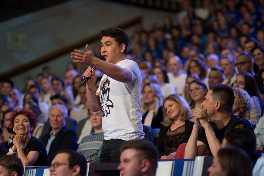 КВН 2018. Азамат Мусагалиев. Первая 1/2 финала Премьер-лиги.