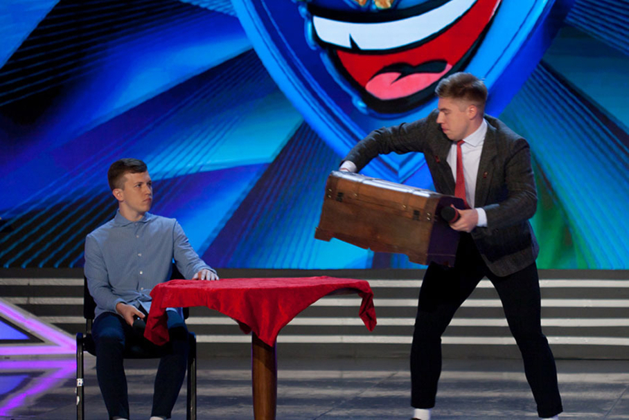 КВН 2018. «Электрошок», Санкт-Петербург. Финал Премьер-лиги. Приветствие.