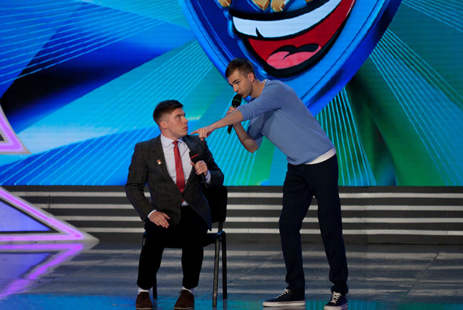 КВН 2018. «Электрошок», Санкт-Петербург. Финал Премьер-лиги. Приветствие.