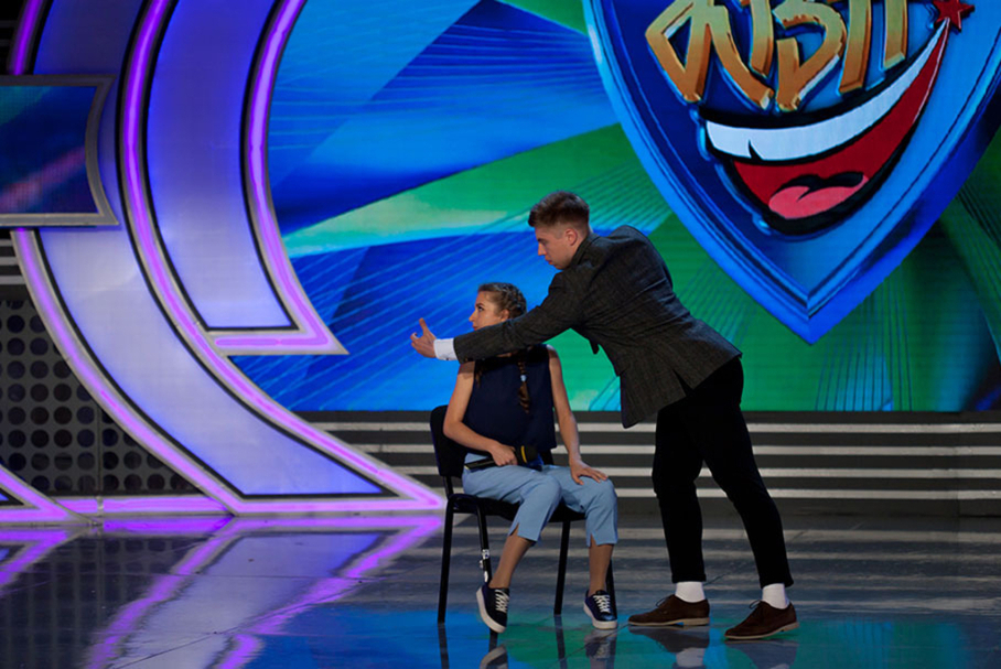 КВН 2018. «Электрошок», Санкт-Петербург. Финал Премьер-лиги. Приветствие.