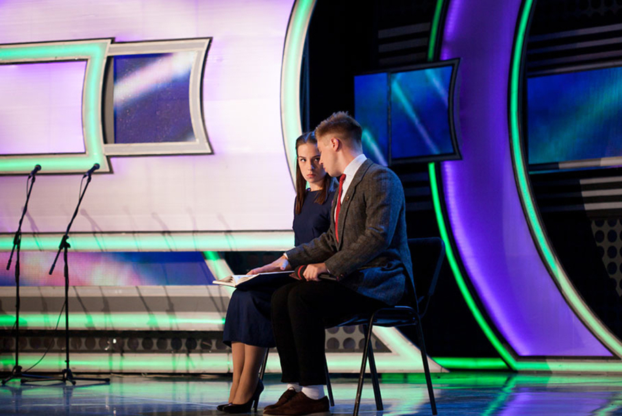 КВН 2018. «Электрошок», Санкт-Петербург. Финал Премьер-лиги. Приветствие.