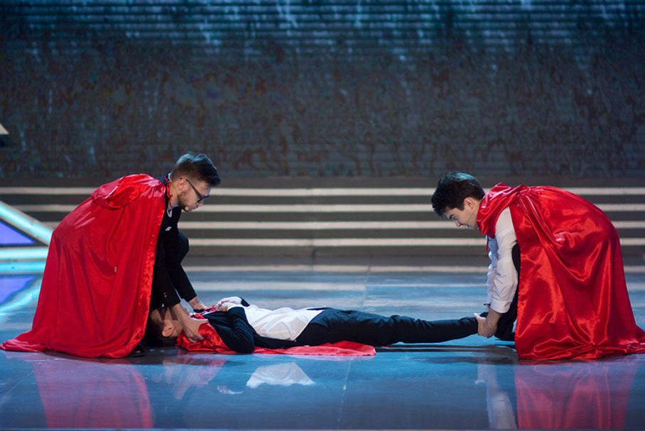 КВН 2018. «Актеры», Санкт-Петербург. Вторая 1/2 финала Премьер-лиги. Приветствие.