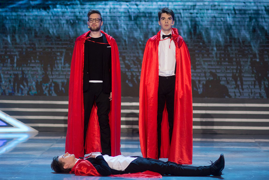 КВН 2018. «Актеры», Санкт-Петербург. Вторая 1/2 финала Премьер-лиги. Приветствие.