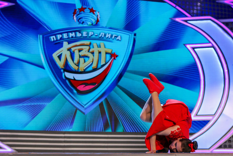 КВН 2018. «Красная фурия», Ярославль. Первая 1/4 финала Премьер-лиги. Приветствие.