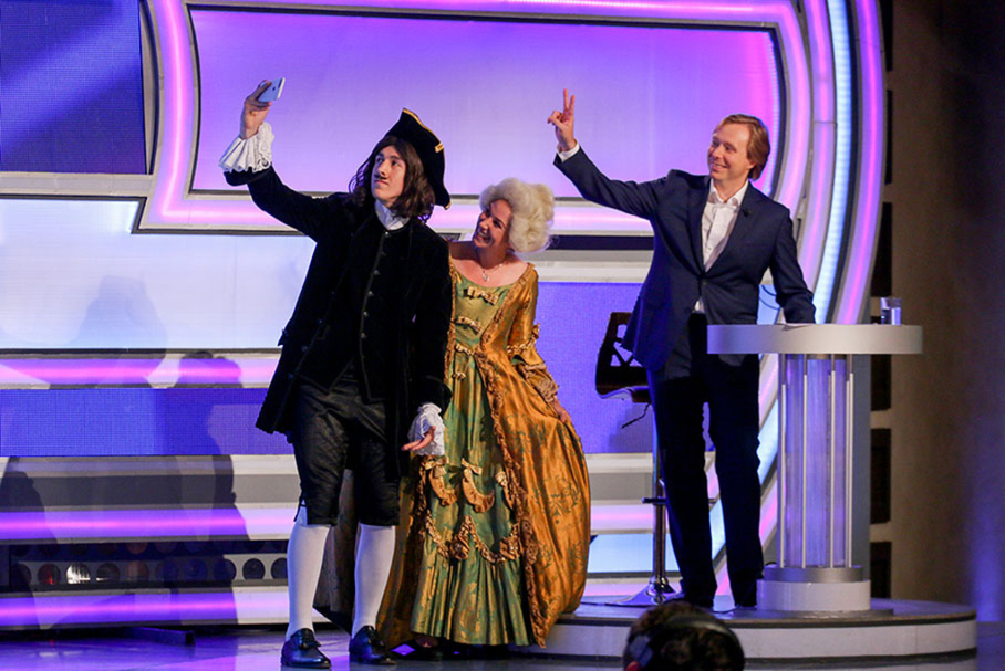 КВН 2018. «Электрошок», Санкт-Петербург. Первая 1/4 финала Премьер-лиги. Приветствие.