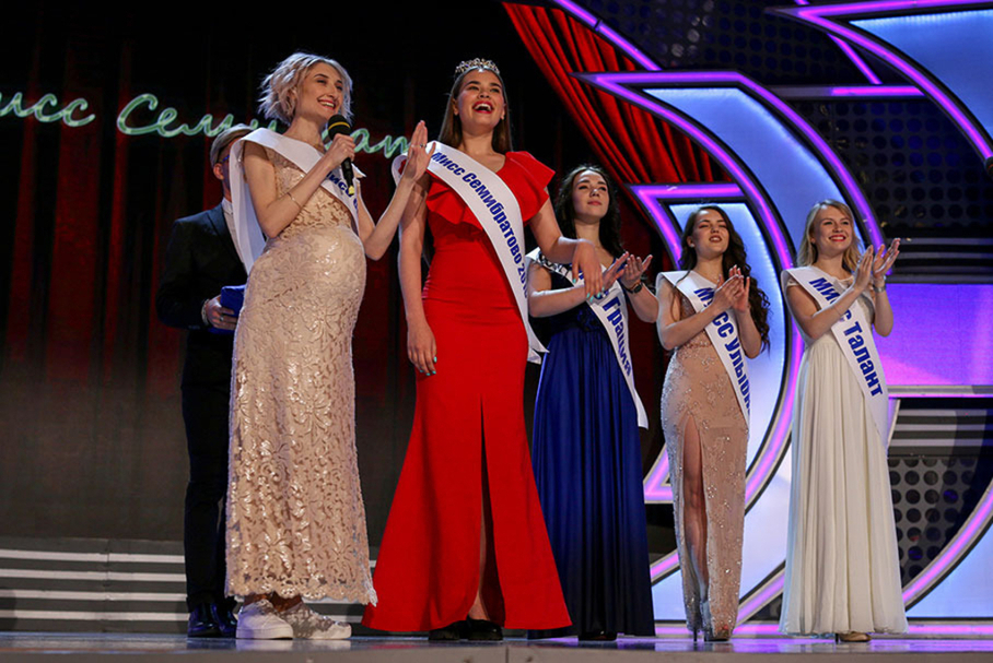 КВН 2018. «Шурочка», Семибратово. Вторая 1/4 финала Премьер-лиги. Приветствие.