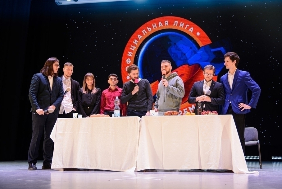 Команда КВН «Не выдумывай»