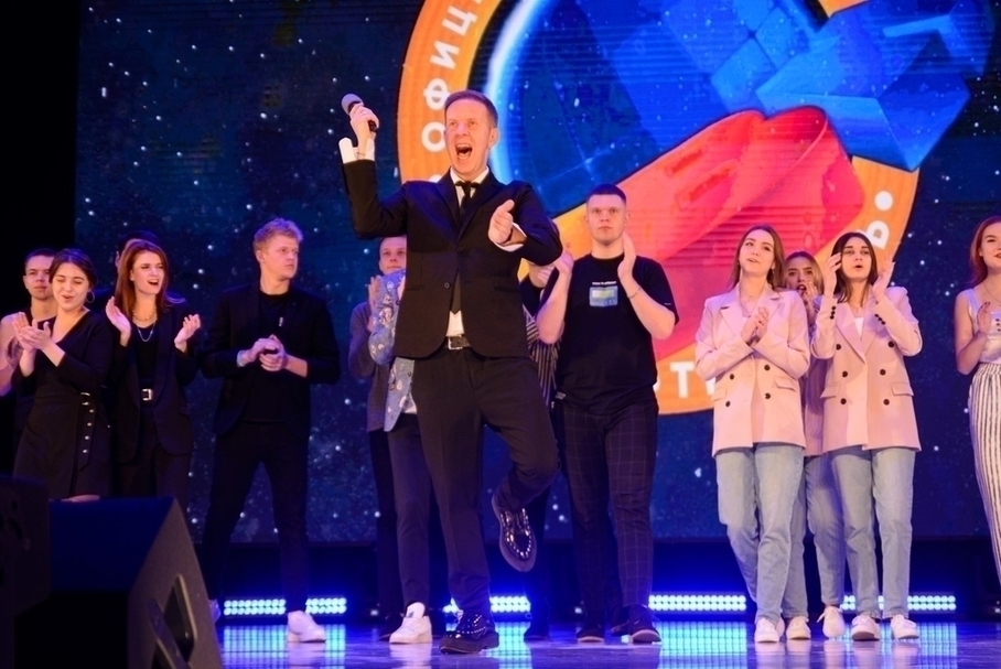 Ведущий игры: Максим Киселёв