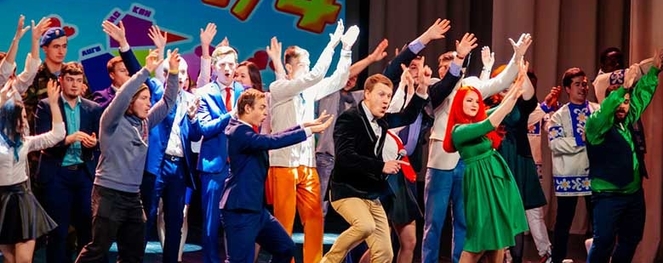 ​Кто раскачивает зал в Курске?