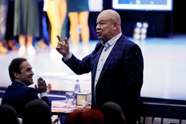 mode2600x400_201912180900008ba7b48137.jp