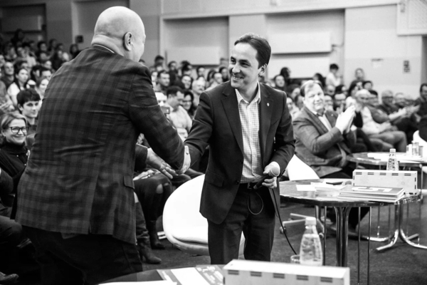 mode2600x400_201912180900243b9ccf3e4a.jp